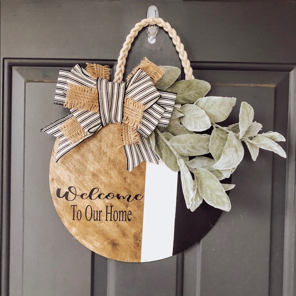 Door hanger